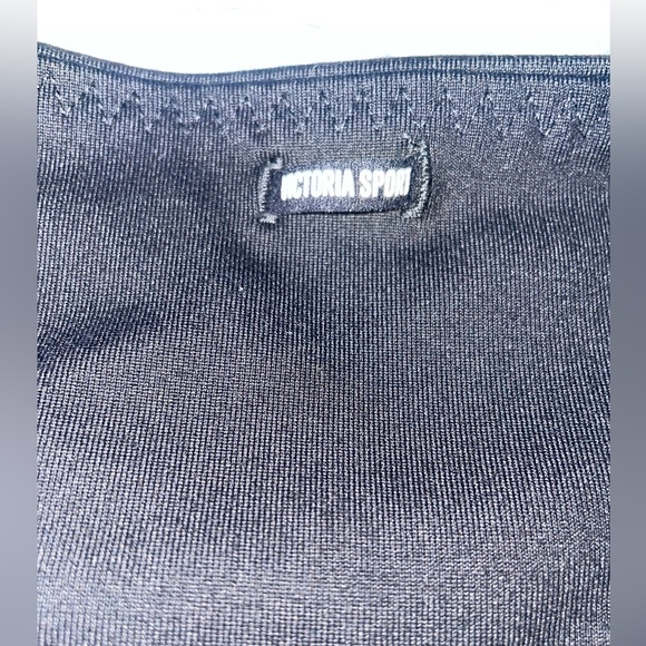 Victoria’s Secret New Knockout Legging Size Small - Picture 6 of 6